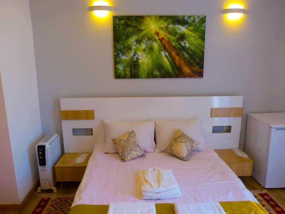 Live-Inn Stunning Apartment On Azneft Sq With President Palace & Old City Views Baku Eksteriør bilde